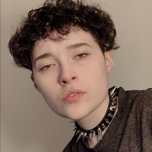 Meet your Posher, Clyde